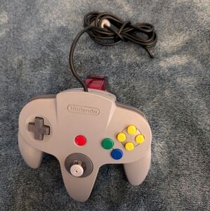 Nintendo 64 Controller Gray